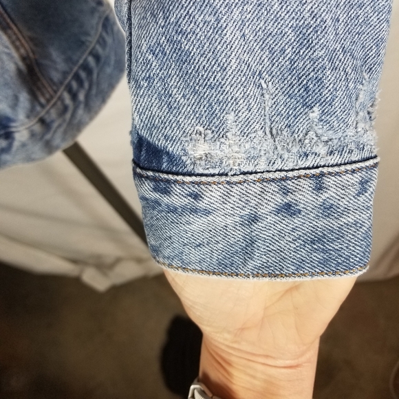 Abercrombie & Fitch Distressed Denim Jacket - Picture 5 of 9